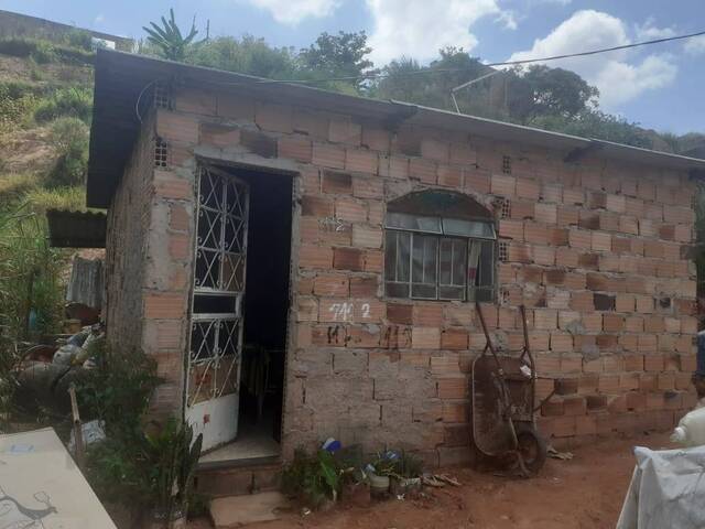 #73 - Casa para Venda em Ribeirão das Neves - MG