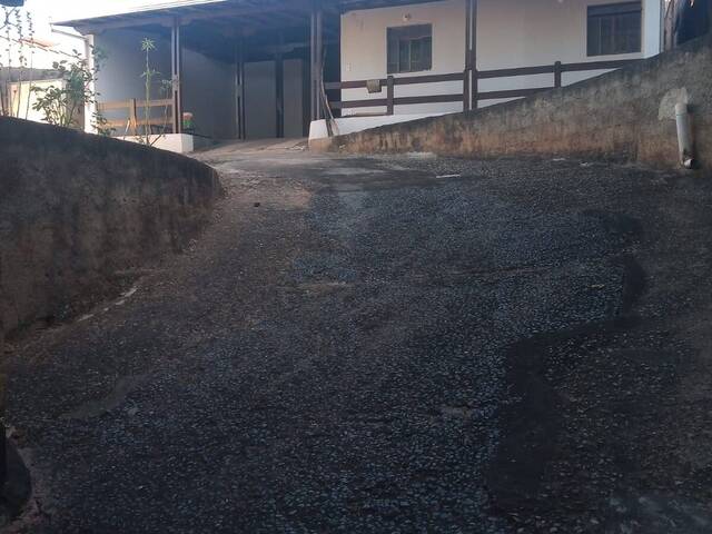 Casa para Locação em Ribeirão das Neves - 2