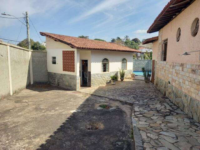 #118 - Casa para Venda em Belo Horizonte - MG