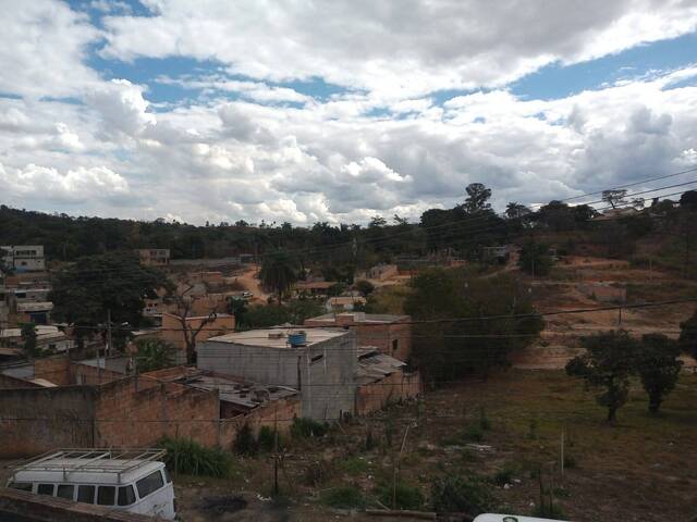 Casa para Venda em Ribeirão das Neves - 5