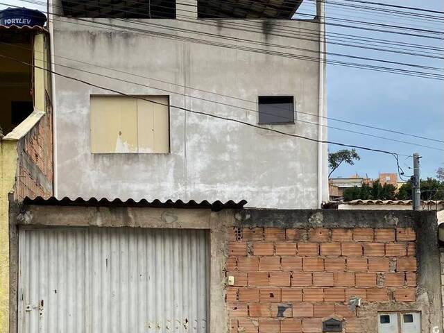 Venda em Dona Clarice - Ribeirão das Neves