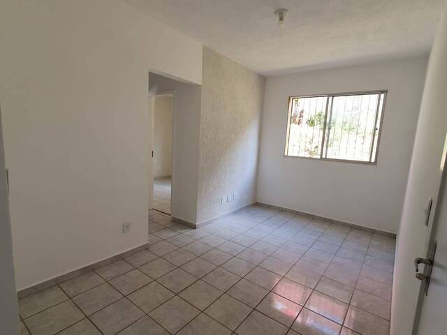 #243 - Apartamento para Venda em Ribeirão das Neves - MG